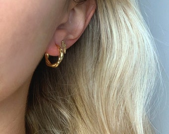 Mini twist Gold hoop earrings. 18k gold plated sterling silver twisted 925 small hoops