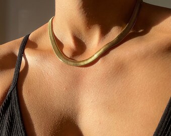 8mm gold herringbone snake thick chain. Choker necklace stainless steel