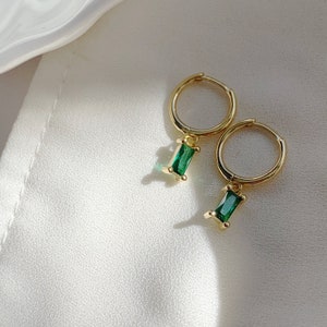 Emerald Drop Earrings, Simple Gold Earrings, Emerald Hoops, Emerald Gift, Delicate Gold Hoops, Gemstone Hoops, Green Earrings, Birthstone