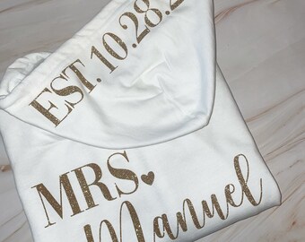 Bridal Zip Up Sweatshirt Mrs. Hoodie - Wedding/Bachelorette