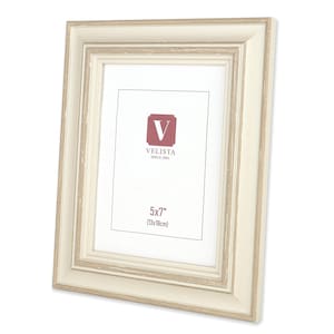 Verontruste klassieke fotolijst - beige fotolijst in boerderijstijl - crème houten shabby chic fotolijstjes - rustieke design boholijsten