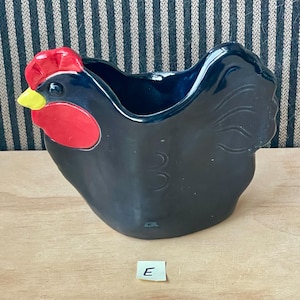 Handmade Ceramic Chicken Figurine: Country Farm Vase, Pencil Holder – Farmhouse Decor