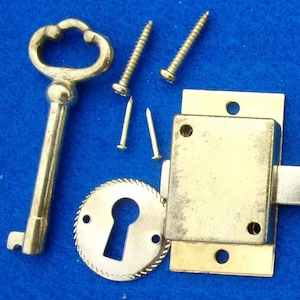 lock set w/key for jewelry box, cabinet, craft project etc new