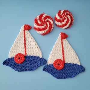Nautical Sailboat Red White and Blue Kitchen Dishcloth and Dish Scrubbie Set 2 Cotton Dishcloths and 2 Cotton Polyester Round Dish Scrubbers