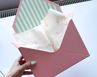 Mystery Gift Box for Mother's Day | Surprise Gift Box | Women's Day | Bridesmaids | Birthday | Teacher's Day | Luxury Gift Box