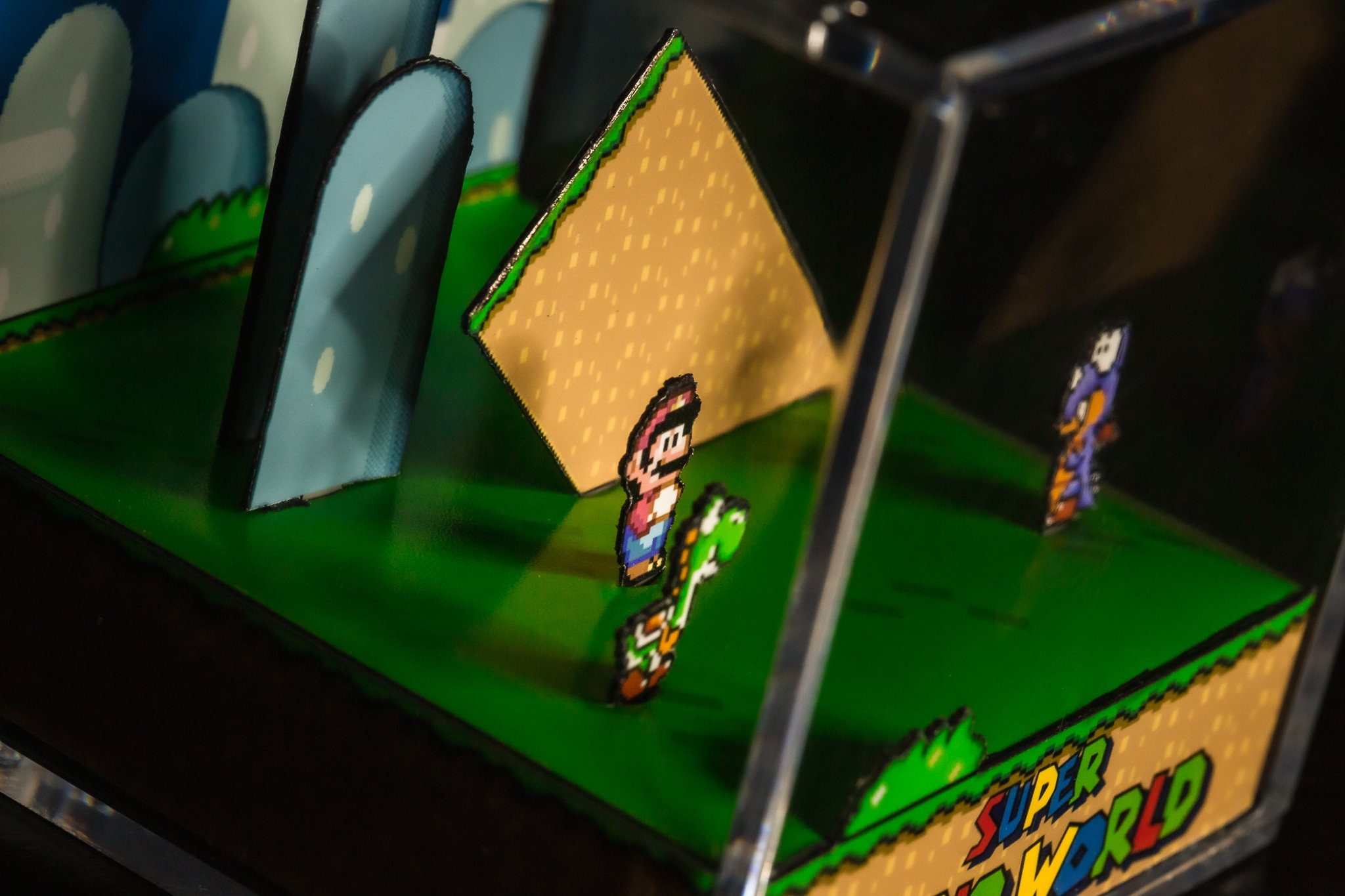 Super Mario 64 Diorama Cube: Baby Penguin - Video Game Room Decoration