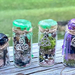 Protection Spell Bottles, Spell Jars with Charms, Mini Protection Bottles with Charms, Car Protection Spell Bottles, Mini Protection Bottles