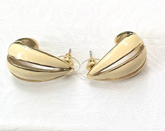 Vintage 80’s Trifari, Trifari Half Hoop Earrings, Gold Tone & Enamel Cream Huggie Hoops, Winter White Enamel Hoop Earrings Pierced Backs