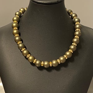 Vintage 1950s Green Beaded Choker Necklace, Upcycled Vintage Choker, Green Faux Pearl and Rhinestone Vintage Choker, Green Vintage Choker