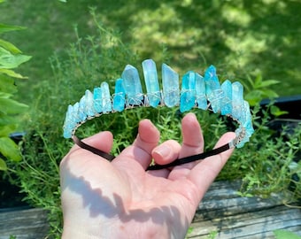 Blue Aura Quartz Crystal Point  Headband, Ice Blue Aura Quartz Crown, Blue Crystal headband, Blue Crystal Point Crown, Quartz Point Tiara