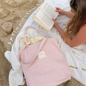 Pink Gingham Tote Bag with Interior Pockets, Reusable Canvas Shoulder Bag, Beach Bag, Shopping Bag, Book Bag, Farmers Market Bag