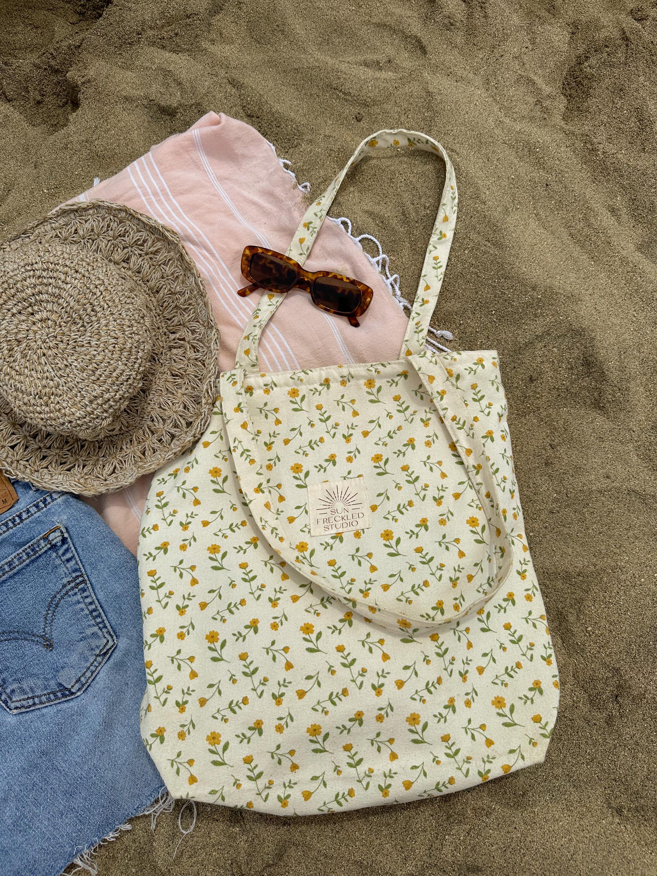 Buttercup Yellow Floral Tote Bag with Interior Pockets, Cottagecore Reusable Canvas Shoulder Beach Bag Shopping Book Bag, Farmers Market Bag