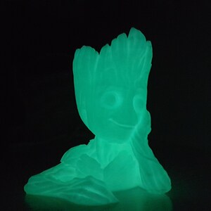 Groot Planter  - paint or choose color! -Free Shipping