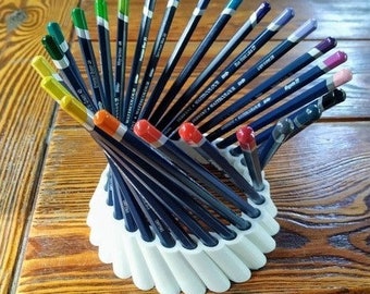 25pcs pencil holder-stand Free Shipping!