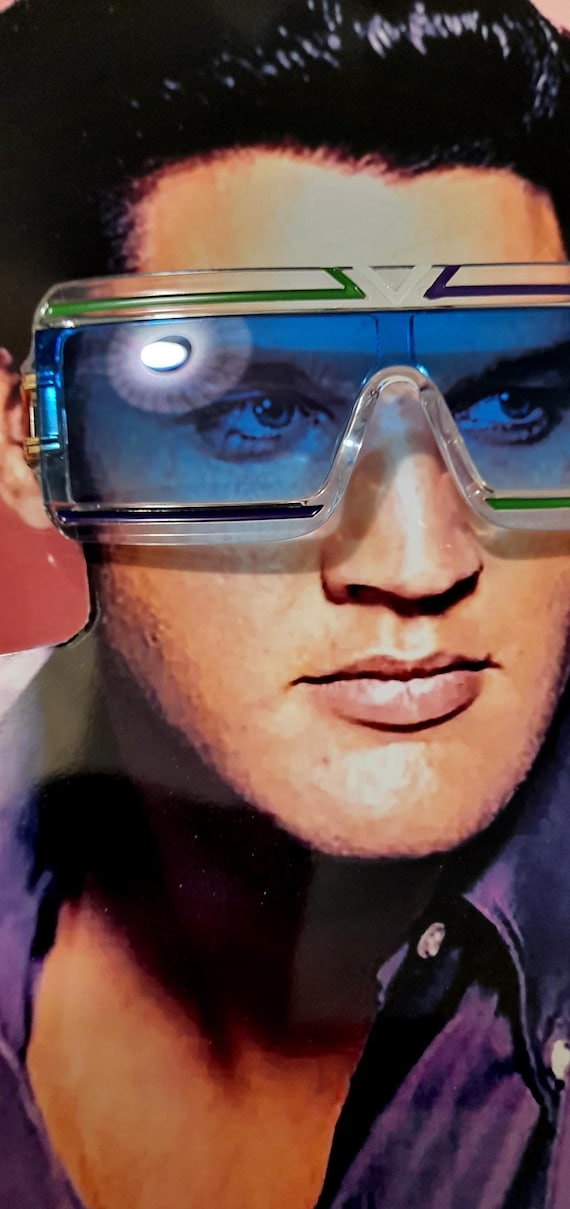 Blue rectangle  gradient  oversized sunglasses wi… - image 1