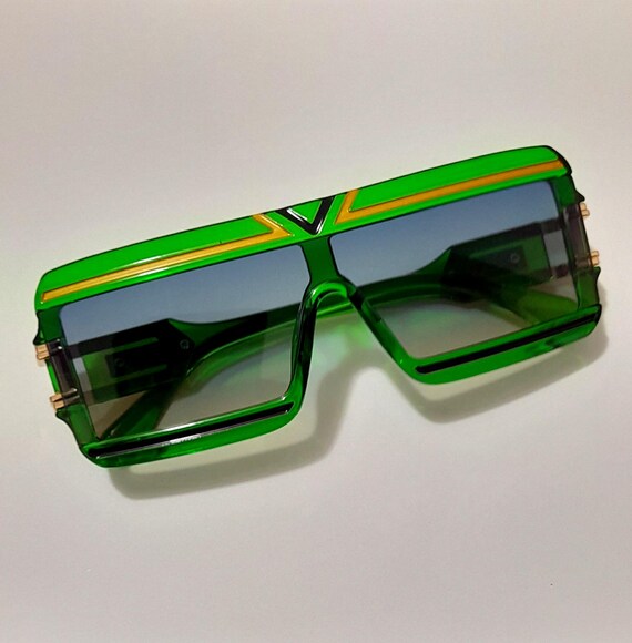 green rectangle  gradient  oversized sunglasses w… - image 9