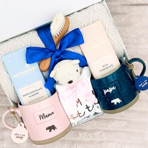 Mama & Papa Bear Mugs Gift Box: New Parent Essentials
