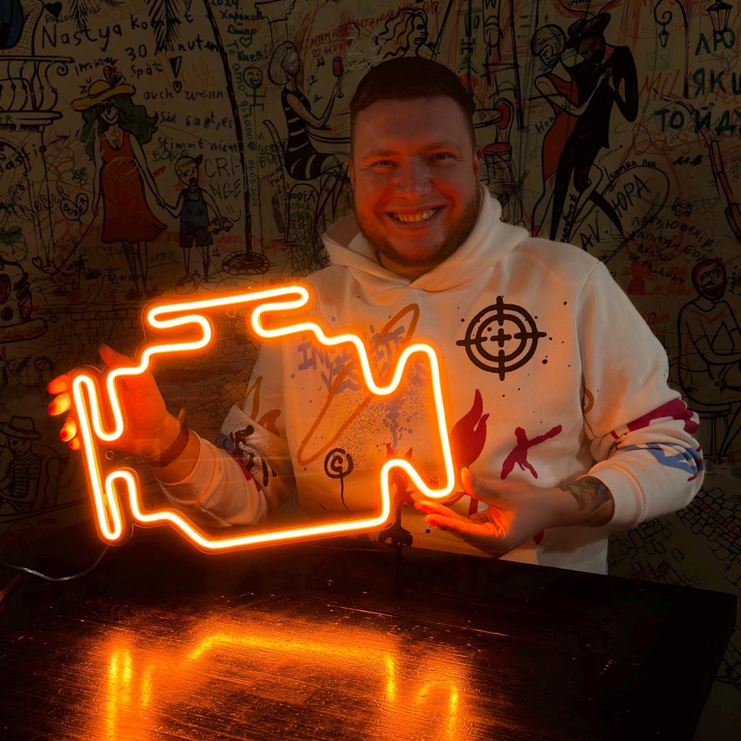 バイオショック　ネオンサイン BioShock - Plasmid Neon Sign Glow-in-the-Dark Enamel Pin ⚡