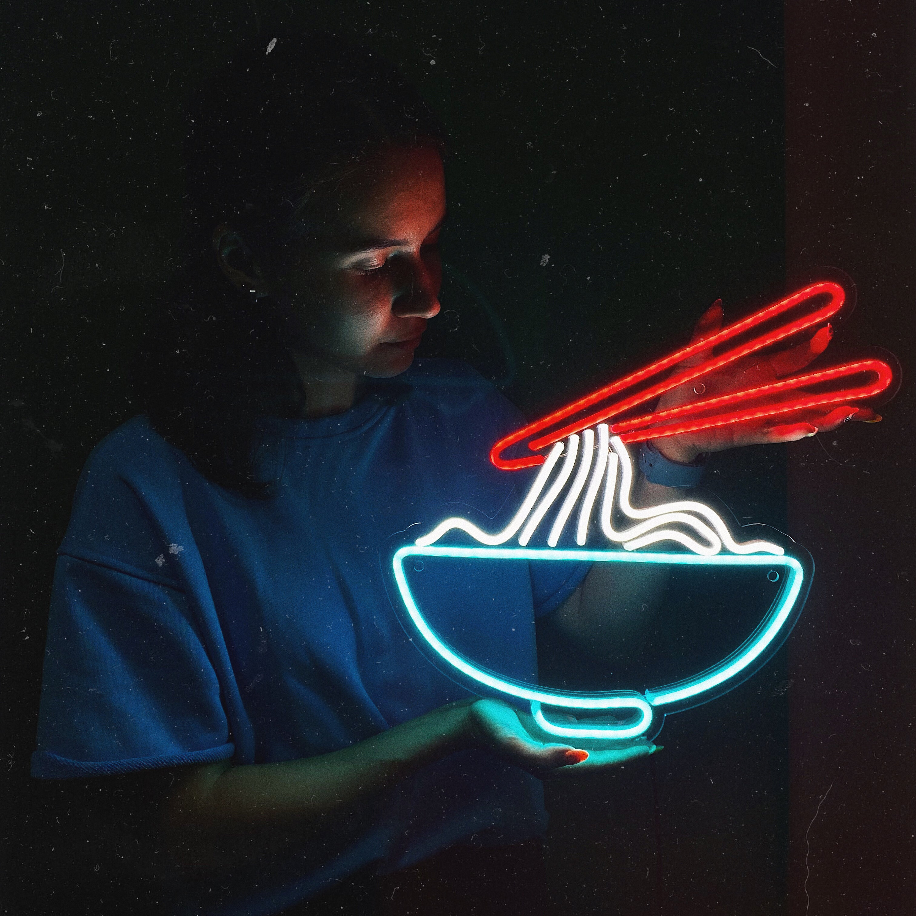 Ramen LED Neon Sign – Fun Noodle-Shaped Wall Light For Restaurant, Bar, Or Man Cave | USB Powered & Multi-Colored | 16.5''x12''