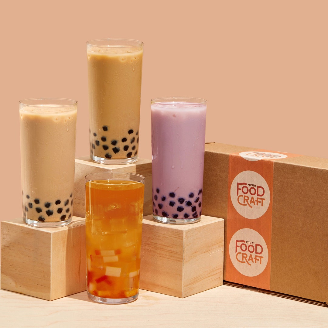 Bay Island Bubble Tea Kit with Instant Boba Milk Tea, Christmas