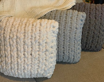 Chunky Knit Pillows-handmade decor-farmhouse-shabby chic-customizable-cozy