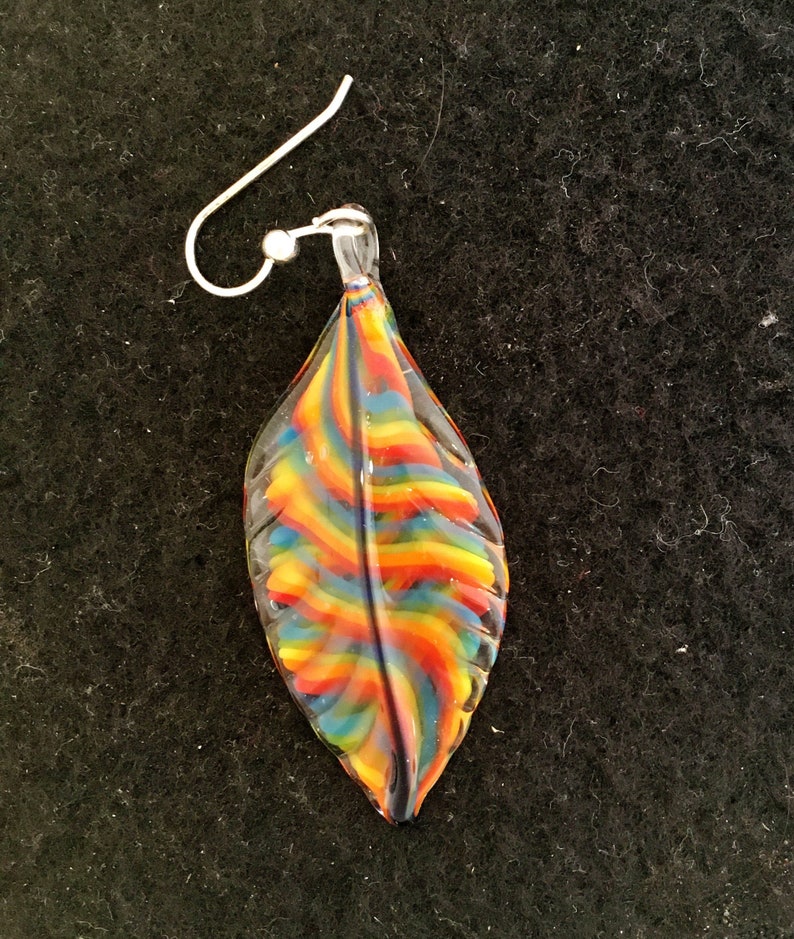 Glass feather earring rainbow