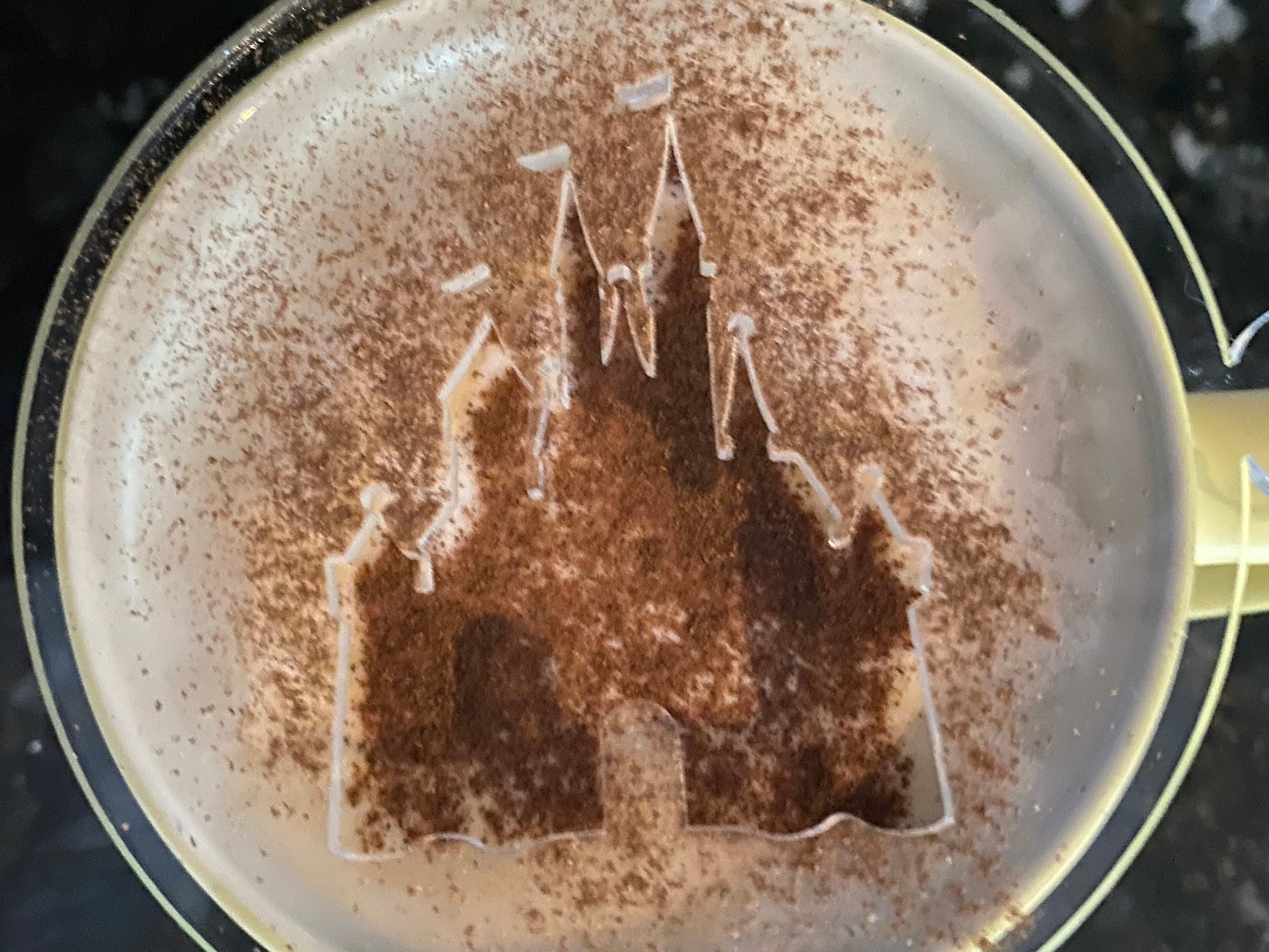 Castelo da Disney - Estêncil de Café Disney Disneyland Disney World Acrílico cortado a laser