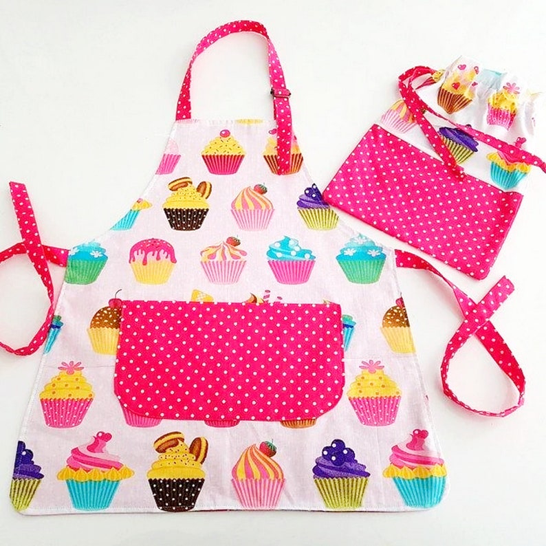 Cakes Muffins baby cotton Fabric Fabric by the yard Dessert Fabric Bake Cupcake Fabric
