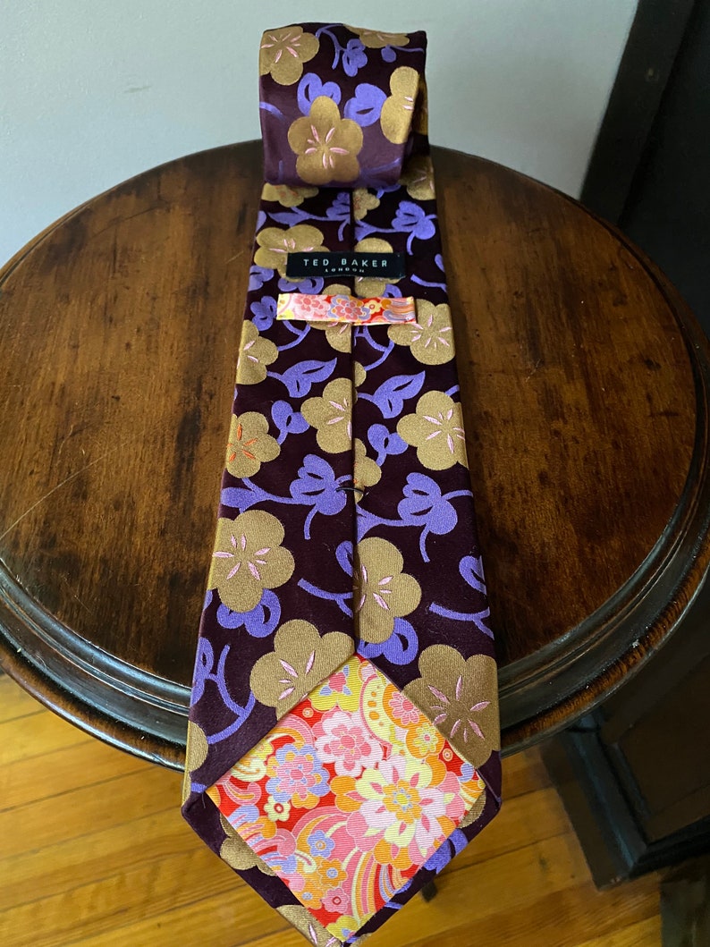 Ted Baker London silk tie.