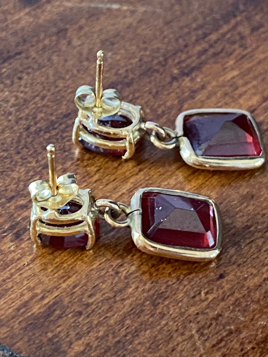 14KT gold drop earrings. New in box. Etsy