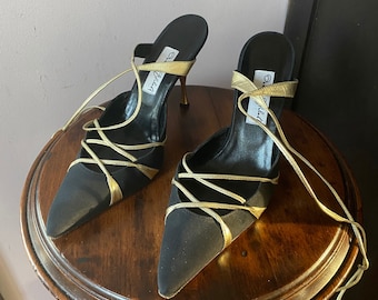 Manolo Blahnik “One of My Favorites” heels size 9.5.