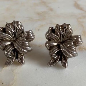 Vintage Sterling Silver bow bouquet flower clip ons circa 1980