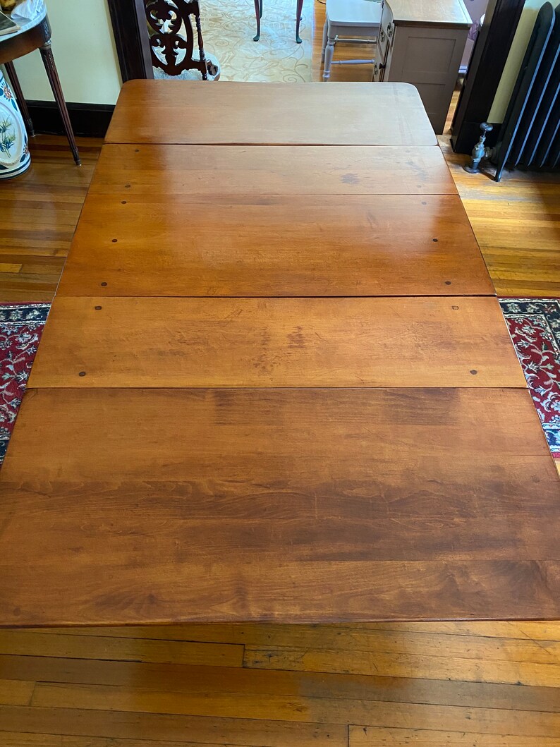 1930s to 1950s Conant Ball of Gardner , MA Maple Drop Leaf Dining Table