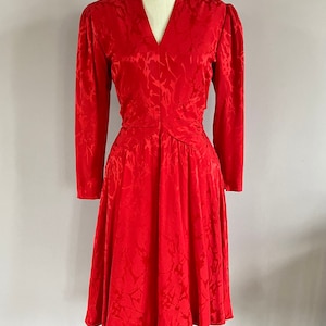 Vintage Pauline Trigere  V Neck long sleeved dress