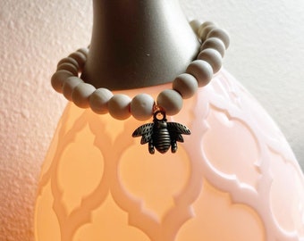Diffuser Charm with honeybee