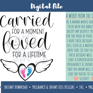 Pode incluir: Um design gráfico preto e branco com o texto "Carregado por um momento, Amado para sempre". O design também inclui um coração com asas de anjo e duas pegadas dentro do coração. O texto "Uma palavra do criador" também está incluído, juntamente com uma mensagem de condolências para aqueles que experimentaram a perda de uma gravidez ou de um bebê.