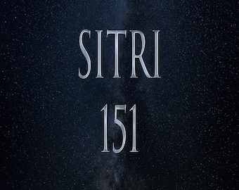 Puede incluir: Un fondo azul oscuro con un cielo estrellado blanco. El texto "SITRI 151" está escrito en fuente plateada.