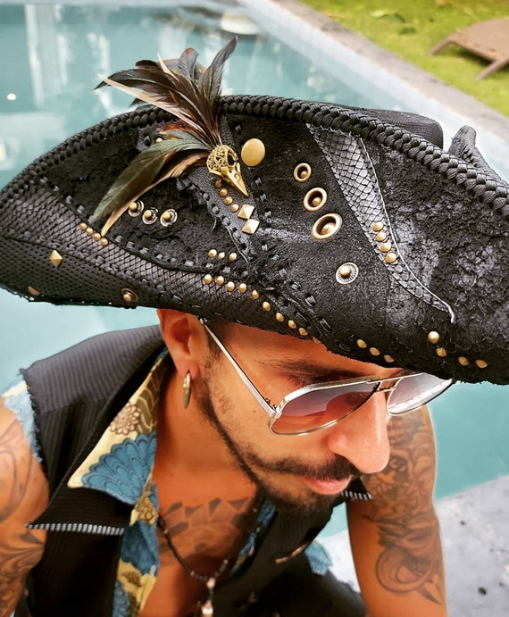Sombrero pirata, tricornio de cuero, sombrero steampunk, sombrero pirata de  cuero, traje pirata, sombreros de cuero personalizados para hombres, sombrero  pirata de lujo, sombrero de festival -  México