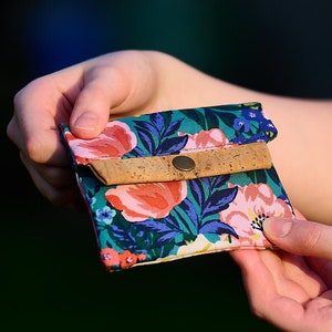 Floral Mini Wallet, Organic Cotton & Vegan Cork Credit Card Holder, Small Wallet with Card Slot and Coin Pouch, Gift for Her