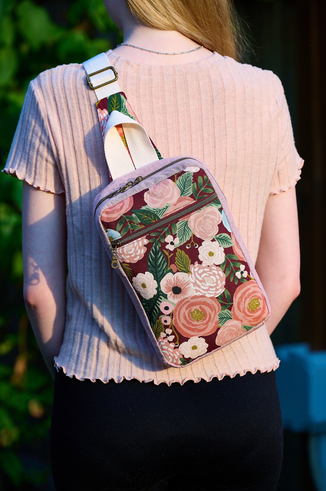 Pink Floral Backpack, Mini Sling Knapsack for Women or Teens, Rifle ...