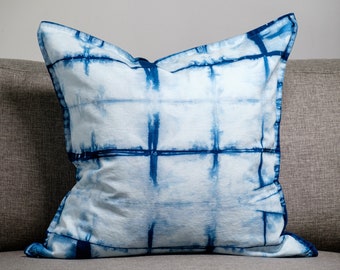 Indigo Shibori Pillow Cover, Tie Dye Throw Pillow 20x20, Natural Hand Dyed Blue Sofa Cushion, Gypsy Bohemian Decor, Made in Canada