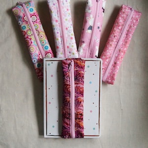 Penetui, etui, bladwijzer, etui, schoolstudie, kantoorstudent, cadeau, kerstverjaardag, adventskalender