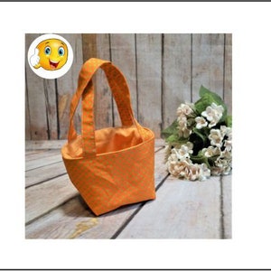 Kindertasche orange mit grünen Punkten Spieltasche Geschenktasche Geburtstag Weihnachten Ostern Kinderküche Kaufladen Laufrad Roller Laufrad