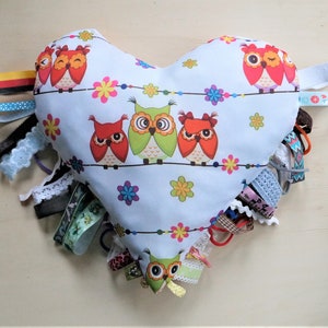 Heart pillow nest blanket for dementia sufferers – Dementia and autism therapy – Haptic motor activation – Activity for Alzheimer’s