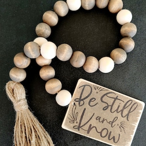 Farmhouse Natural Wood Bead Garland, Tiered Tray Decor, beaded Garland, natural beads, Farmhouse decor, Garland with Tassel