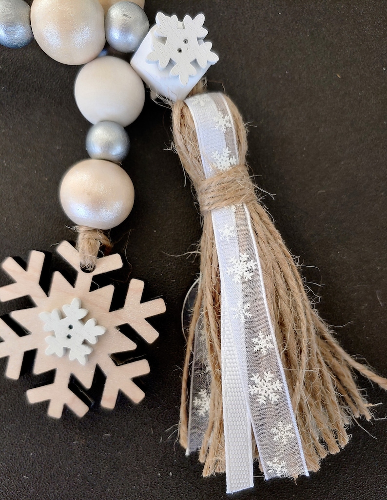 Christmas Wood Bead Garland, Snowflake Wood Beads with Tassel, Farmhouse Beads, Wood Beads, Tiered Tray, Winter Wood Beads, Christmas Gift White ribbon