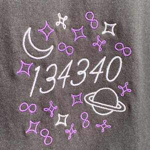 Embroidered 134340 Sweatshirt, Pluto sweater, Kpop Butter hoodie 画像 4