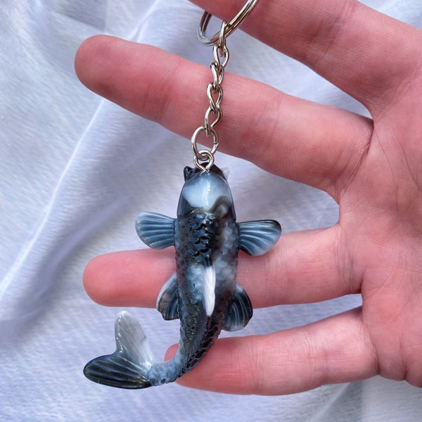 Black & White Koi Fish Keychains / Purse Accessory / Good Luck Charm / Resin / Sakura Style / Fish Pond / Goldfish Keychain / Gift / For Her