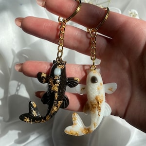 Yin and Yang Gold Koi Fish Set / Koi Fish Keychain / Resin Keychain /Best Friend Gift / Nishikigoi / Pisces / For Her / Purse Accessory