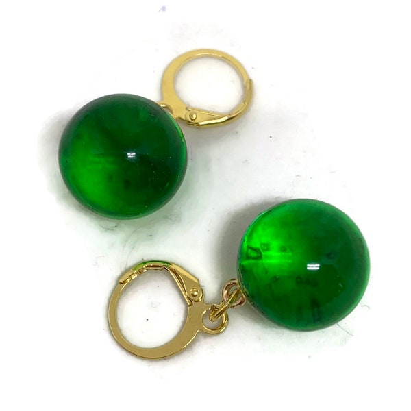 Green ball earrings - Transparent and green earrings - Green ball shaped jewelry - Green ball jewelry gift